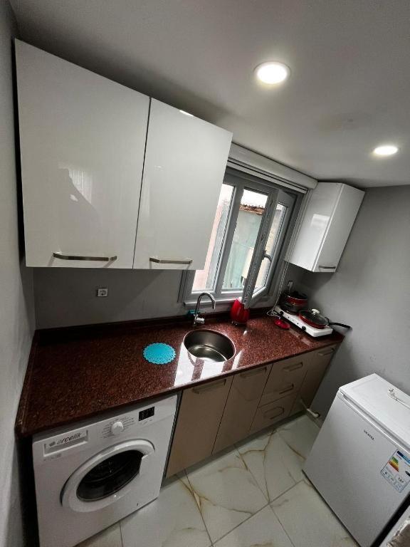 Enes & Suites Inn Istanbul Exterior foto